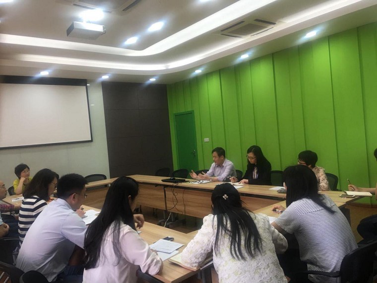 公司教工党支部组织开展“争做四有好老师”讨论会